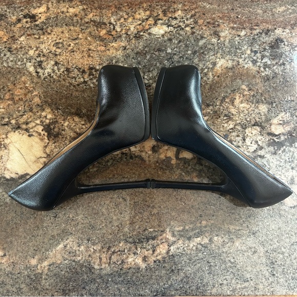 $795~YSL YVES SAINT LAURENT~Black Tribtoo Tribute Concealed Platform Pumps~36/6 - Picture 7 of 11